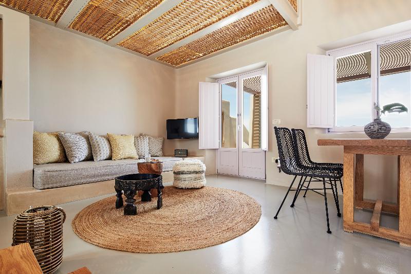 North Santorini A Luxury Spa Hotel Pírgosz Kültér fotó