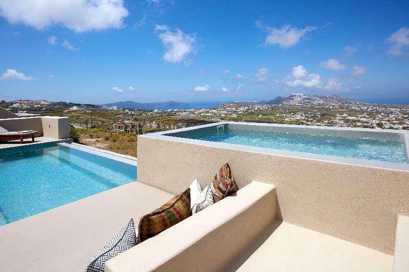 North Santorini A Luxury Spa Hotel Pírgosz Kültér fotó
