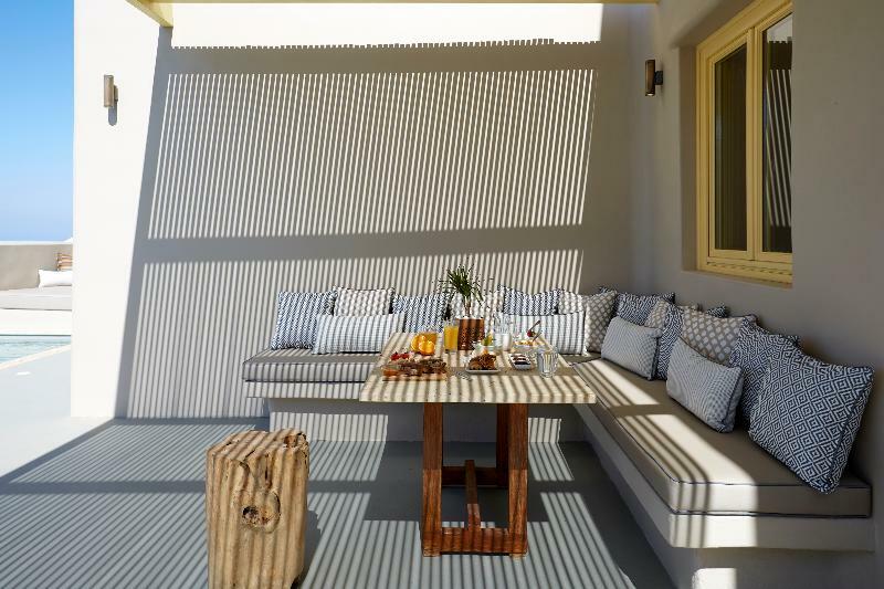 North Santorini A Luxury Spa Hotel Pírgosz Kültér fotó