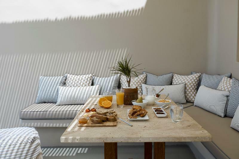 North Santorini A Luxury Spa Hotel Pírgosz Kültér fotó